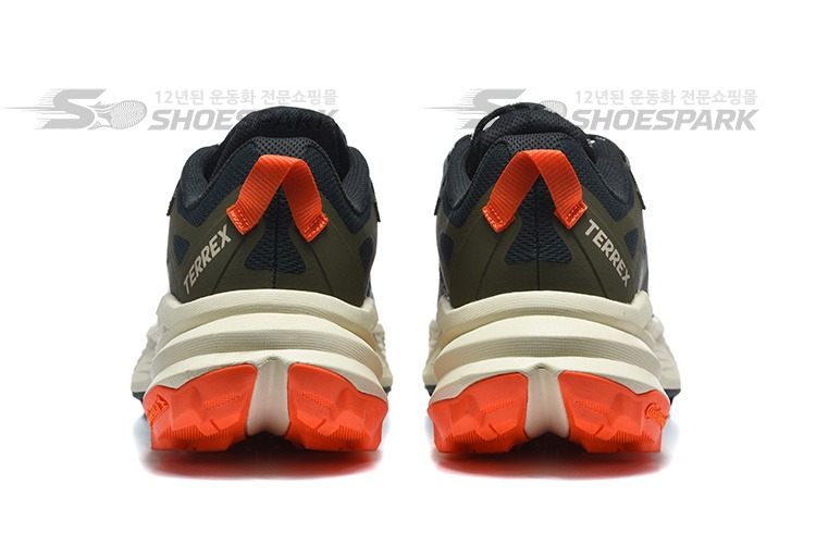987522eb.jpg