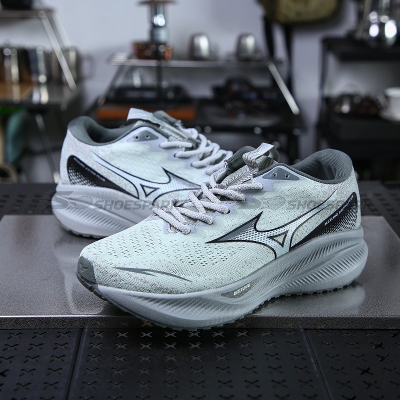 66017207.jpg