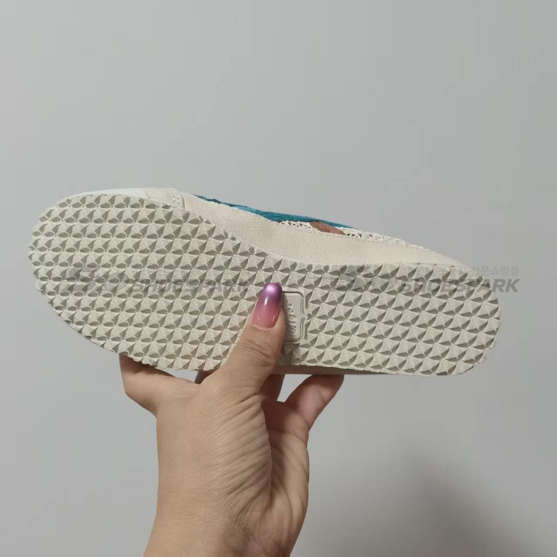 d83bd4010c8ca38936bd8fd03f9e1142.jpg