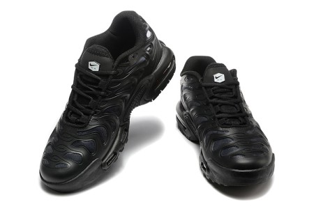 나이키 에어 맥스 플러스 드리프트  NIKE AIR MAX PLUS DRIFT  NK26402-19
