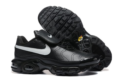 나이키 에어 맥스 플러스 티엔피오  Nike Air Max Plus TNPO   NK26403-49 남/여