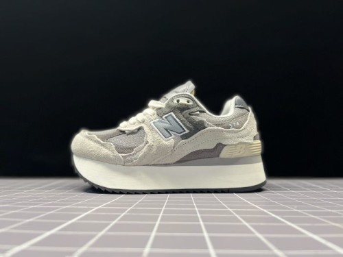 뉴발란스 New Balance ML574RDA 여