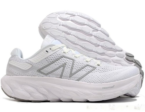 뉴발란스 New Balance NB1080V13-2