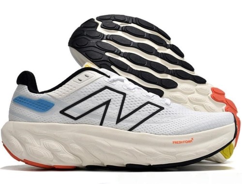 뉴발란스 New Balance NB1080V13-3