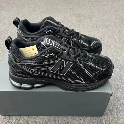 뉴발란스 New Balance M1906RCH  남/여