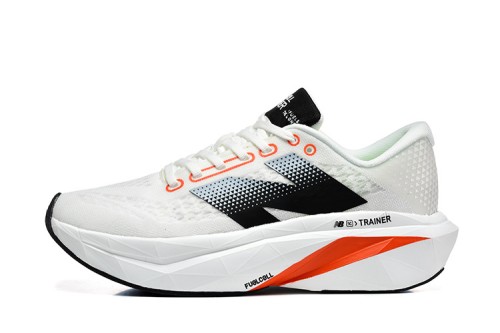 뉴발란스 New Balance FuelCell SC Trainer v3  260424-40