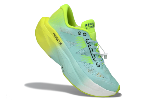 뉴발란스 New Balance FuelCell SC Trainer v3  260424-44