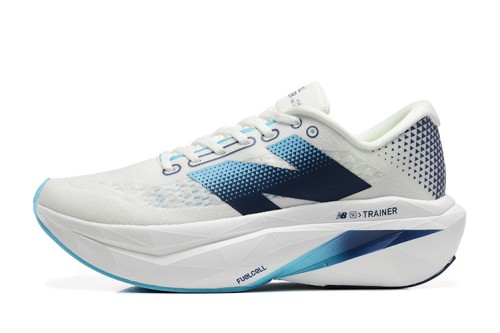 뉴발란스 New Balance FuelCell SC Trainer v3  260424-56