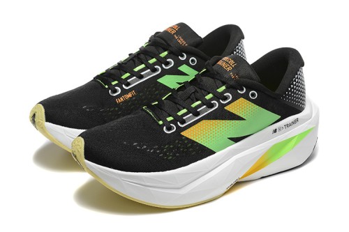 뉴발란스 New Balance FuelCell SC Trainer v3  260424-57