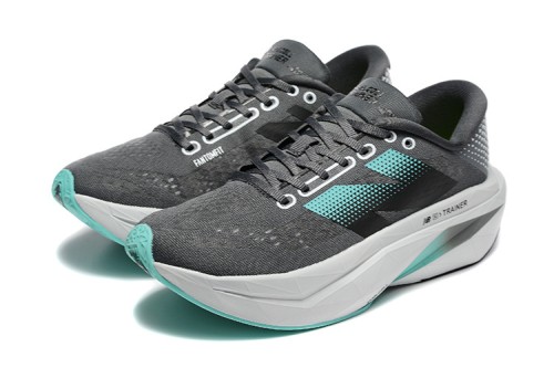 뉴발란스 New Balance FuelCell SC Trainer v3  260424-61