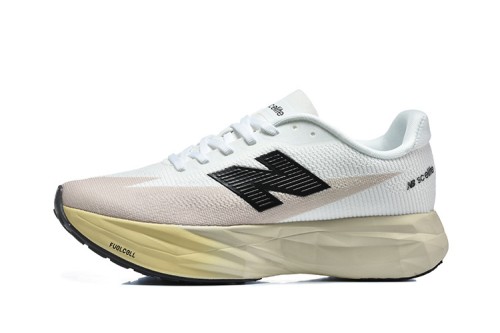 New Balance FuelCell SuperComp Elite v5  260424-70 남/여