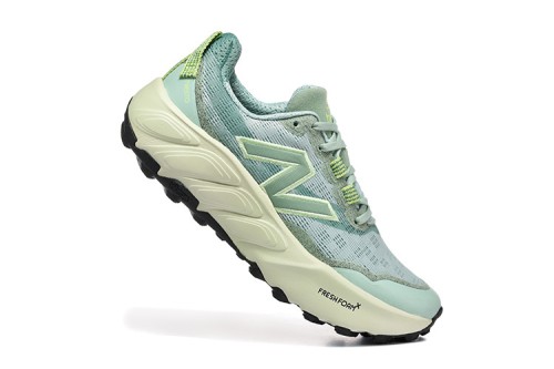 뉴발란스 프레쉬 폼 X 이에로 v9 New Balance Fresh Foam X Hierro v9 NB2656-48 여