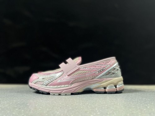 뉴발란스 New Balance M1906LAU 남/여