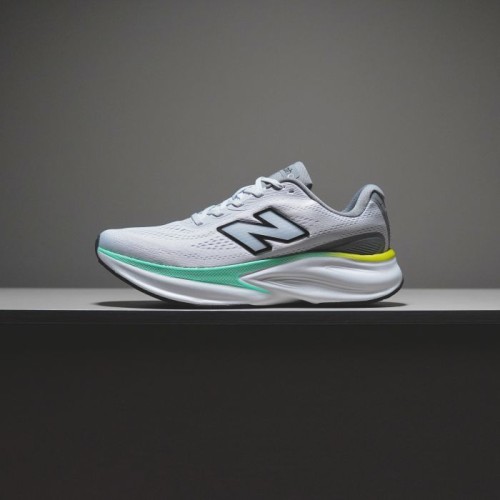 뉴발란스 NEW BALANCE 프레쉬 폼 X 모어  MMOR68-2   남/여