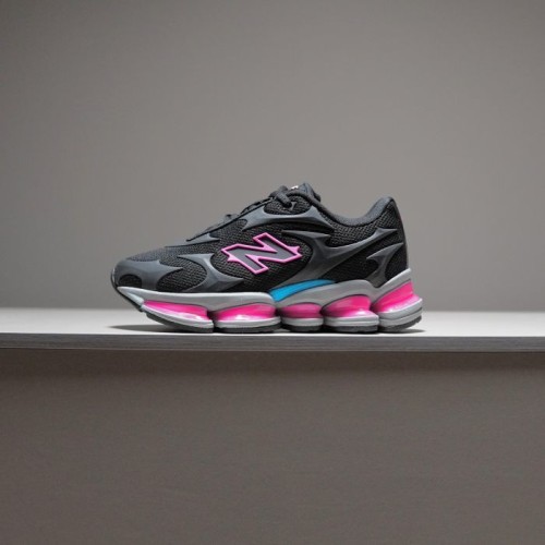 뉴발란스 2000 앱졸브 New Balance 2000 Abzorb  U2000UW-1    여