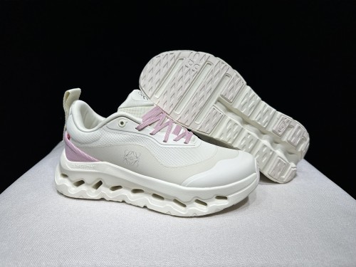 로에베 x 온 러닝 클라우드틸트 2.0  Loewe x On Running Cloudtilt 2.0  ON26519-20 남/여