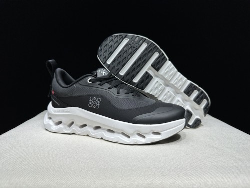 로에베 x 온 러닝 클라우드틸트 2.0  Loewe x On Running Cloudtilt 2.0  ON26519-23 남/여