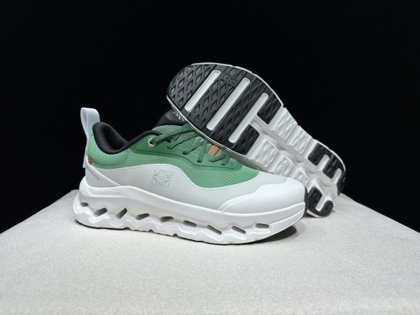 로에베 x 온 러닝 클라우드틸트 2.0  Loewe x On Running Cloudtilt 2.0  ON26519-25 남/여