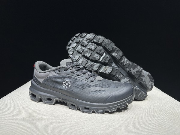 로에베 x 온 러닝 클라우드벤쳐 2   Loewe x On Running Cloudventure 2  ON26519-29 남/여