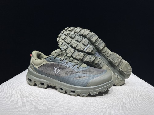 로에베 x 온 러닝 클라우드벤쳐 2   Loewe x On Running Cloudventure 2  ON26519-38 남/여
