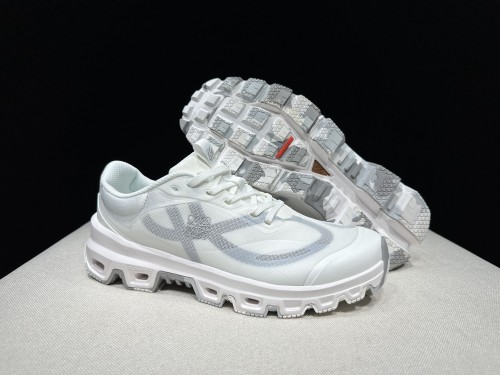 로에베 x 온 러닝 클라우드벤쳐 2   Loewe x On Running Cloudventure 2  ON26519-45 남/여