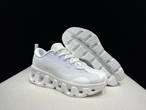 온 러닝 x 키스 K-테크 1  On Running x Kith K-Tech 1  ON26521-8 남/여