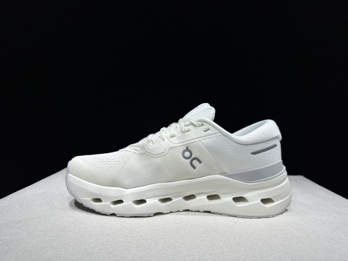 온 러닝 클라우드러너 3 On Running Cloudrunner 3   O26522-31 남/여