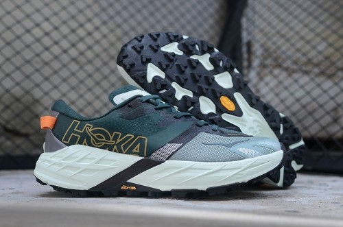 호카 스피드고트 7  Hoka Speedgoat 7  HK2600609-25