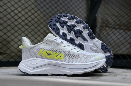호카 챌린저 8  Hoka Challenger 8   HK2600610-4 남/여