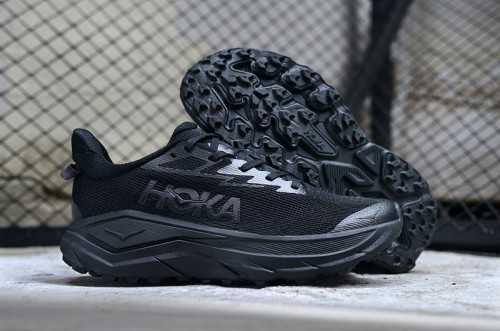 호카 챌린저 8  Hoka Challenger 8   HK2600610-6 남/여