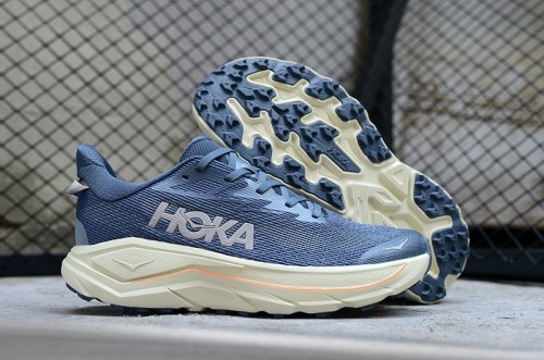 호카 챌린저 8  Hoka Challenger 8   HK2600610-8