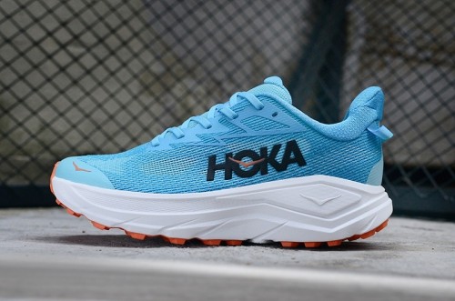 호카 챌린저 8  Hoka Challenger 8   HK2600610-12