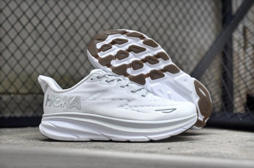 호카 클리프톤 9  Hoka Clifton 9   HK2600615-07 남/여