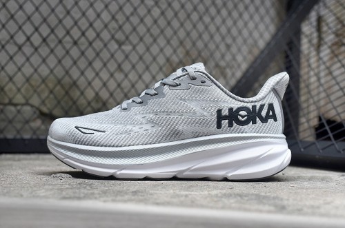 호카 클리프톤 9  Hoka Clifton 9   HK2600615-11 남/여