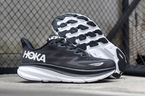 호카 클리프톤 9  Hoka Clifton 9   HK2600615-13 남/여
