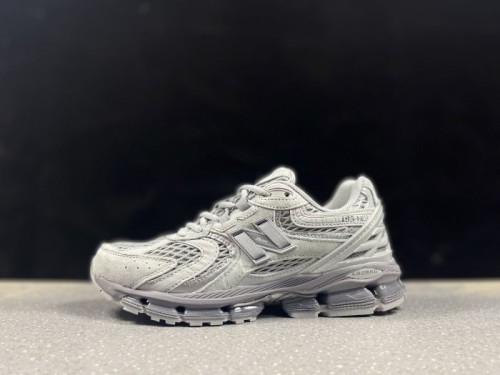 뉴발란스 NEW BALANCE  U195438R 남/여