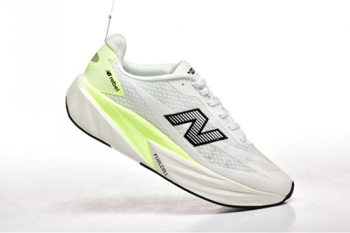 뉴발란스 퓨어셀 레벨 v5  New Balance FuelCell Rebel v5  NB26623-7 남/여