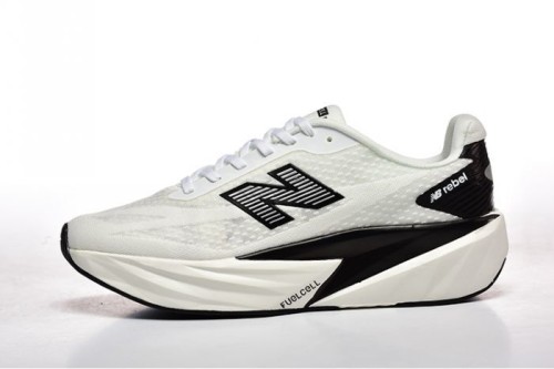 뉴발란스 퓨어셀 레벨 v5  New Balance FuelCell Rebel v5  NB26623-11 남/여