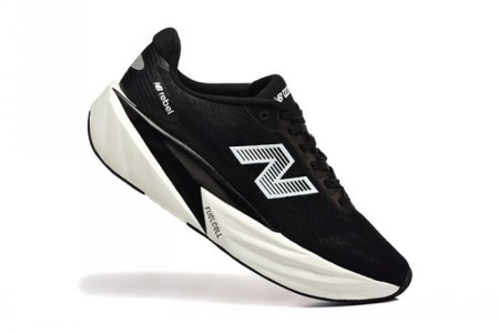 뉴발란스 퓨어셀 레벨 v5  New Balance FuelCell Rebel v5  NB26623-122 남/여