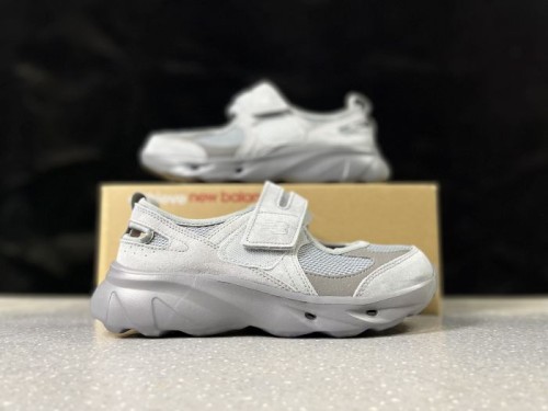 뉴발란스 SD2202 New Balance SD2203GR_ 여