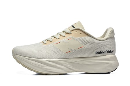 뉴발란스 x 디스트릭트 비전 퓨어셀 SC 엘리트 v5 리넨 레드 - D 스탠다드 New Balance x District Vision FuelCell SC Elite v5 Linen Red - D Standard  NB262625-11 남/여