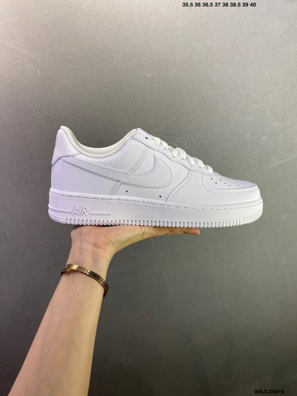 나이키 에어포스 1 Nike Air Force 1 LOW