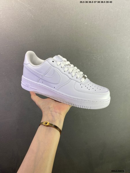 나이키 에어포스 1 Nike Air Force 1 LOW