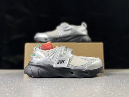뉴발란스 브리즈 SD2202 New Balance Breeze SD2202SI2_우먼스