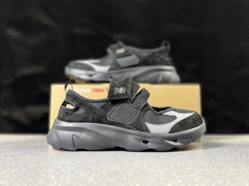 뉴발란스 브리즈 SD2202 New Balance Breeze SD2203BK__우먼스