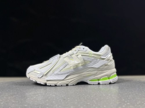 뉴발란스 New Balance M1906AE_남/여