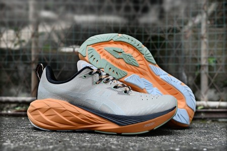 아식스 노바블라스트 4  Asics Novablast 4  AC26062910 남/여