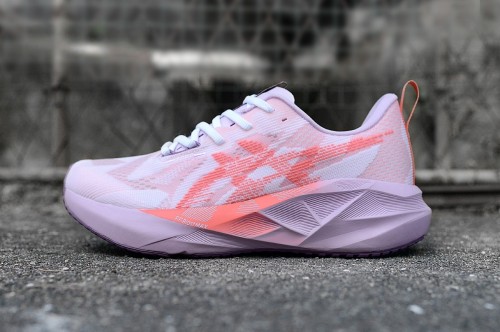 아식스 노바블라스트 5  Asics Novablast 5 AC26062917 남/여
