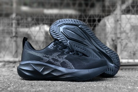 아식스 노바블라스트 5  Asics Novablast 5 AC26062920 남/여