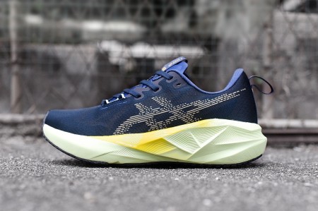아식스 노바블라스트 5  Asics Novablast 5 AC26062926 남/여